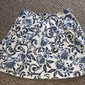 Cute Loft blue paisley skirt !